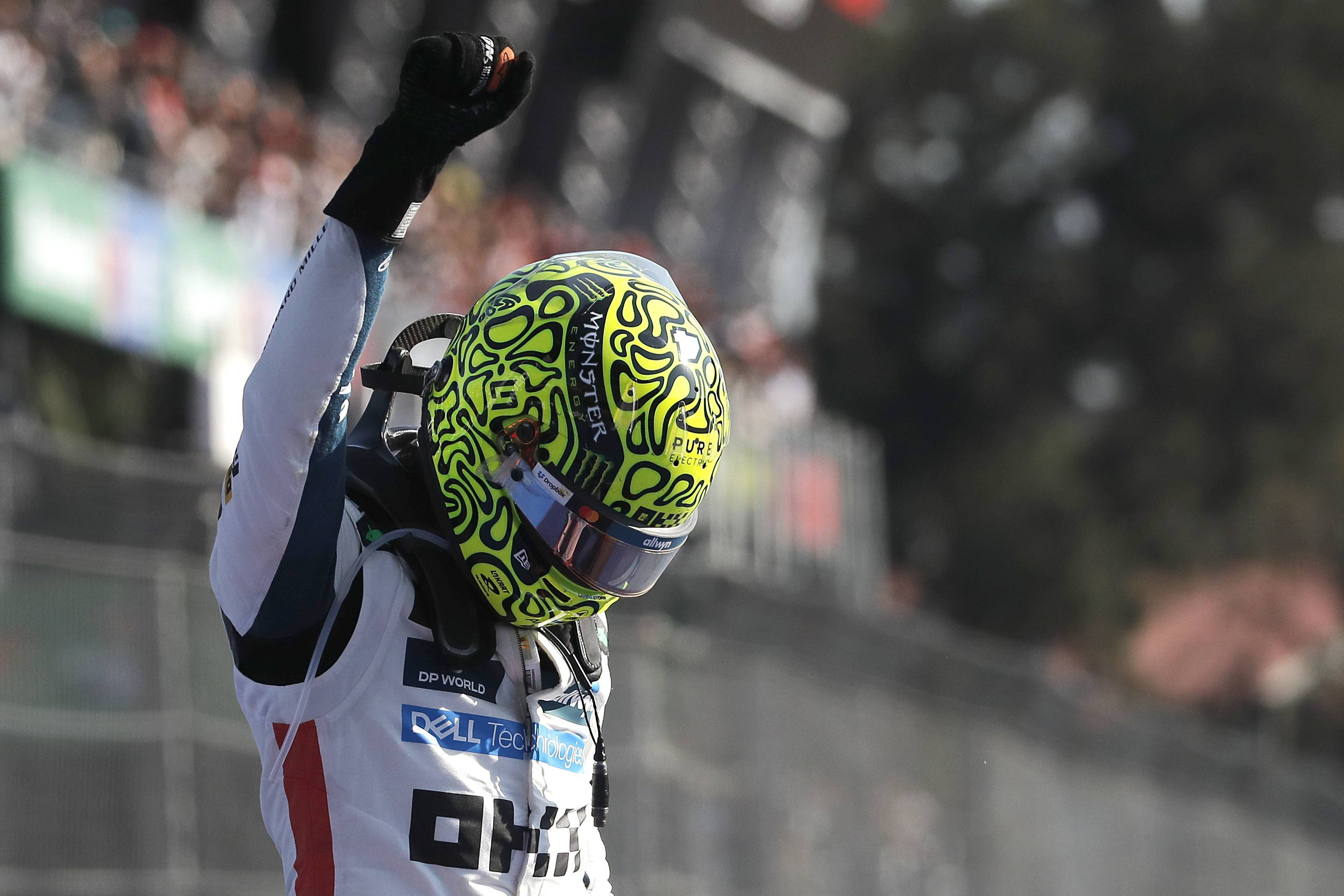 包含法拉利绝杀红牛车队,诺里斯统治全场的词条 包含法拉利绝杀红牛车队,诺里斯统治全场的词条