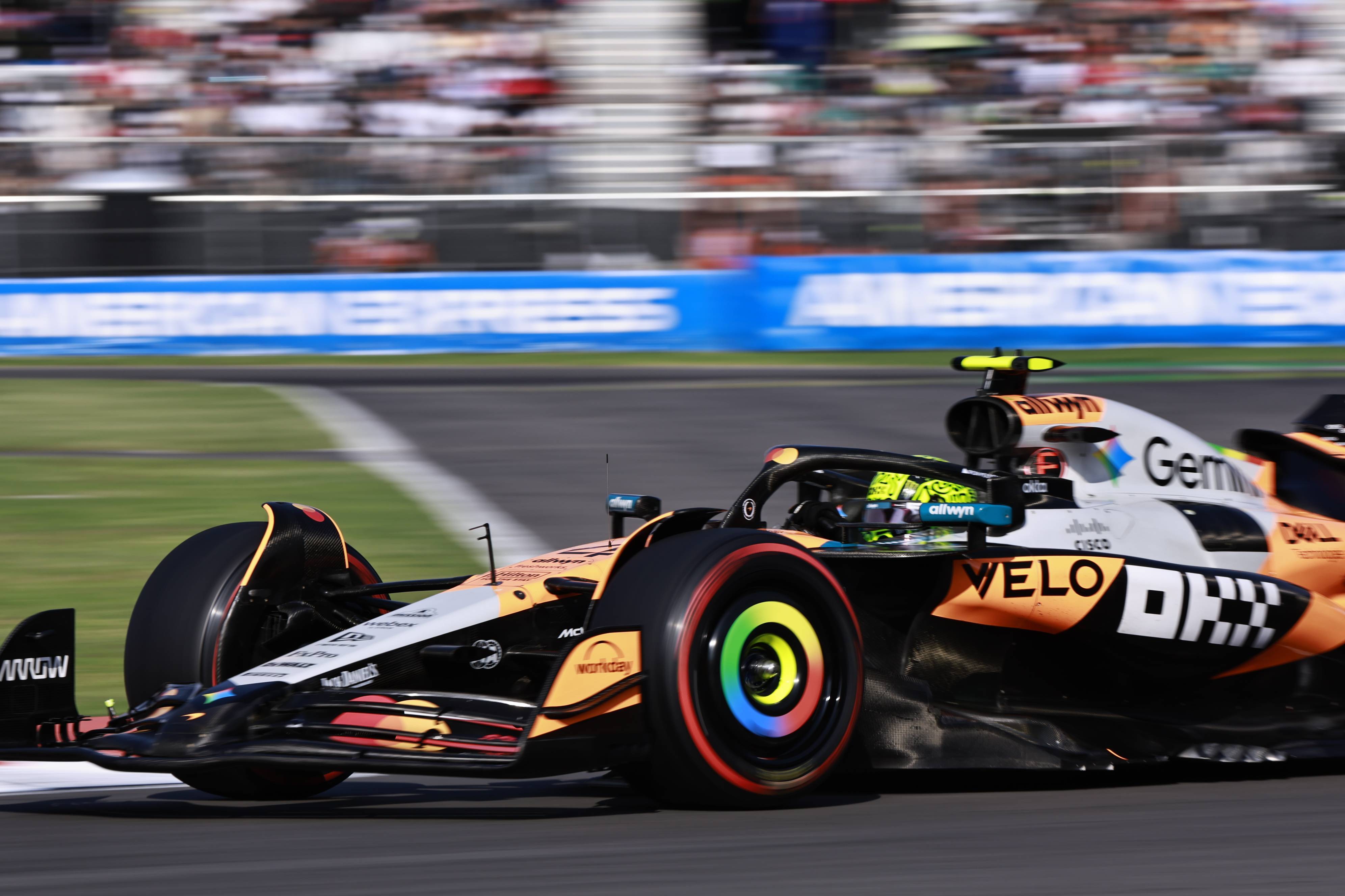 包含法拉利绝杀红牛车队,诺里斯统治全场的词条 包含法拉利绝杀红牛车队,诺里斯统治全场的词条