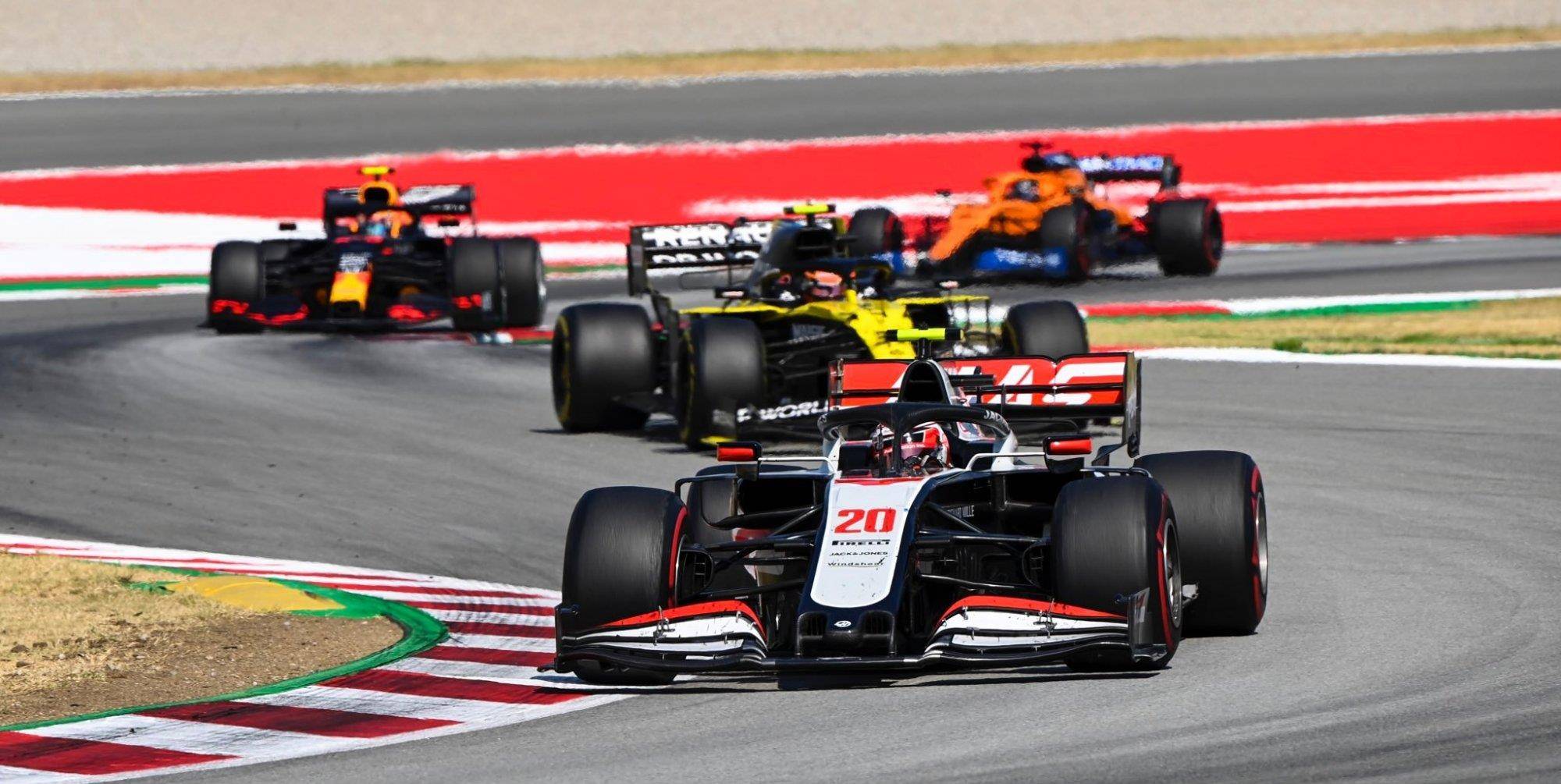 关于哈斯车队力克威廉姆斯，佩雷兹统治全场的信息